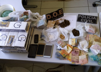 Polícia prende acusado de tráfico com maconha, crack, cocaína e cigarros paraguaios